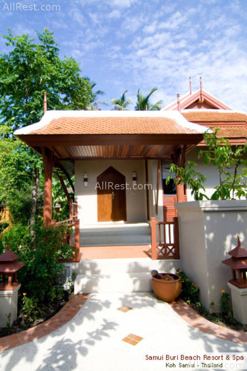 Samui Buri Beach Resort & Spa 4